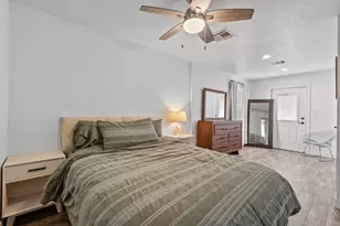 214 Sampan Dr, Tiki Island, TX 77554 - Photo 33