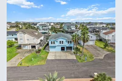 214 Sampan Drive, Tiki Island, TX 77554 - Photo 3