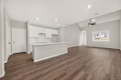 15655 Coneflower Hills Drive, Houston, TX 77090 - Photo 5