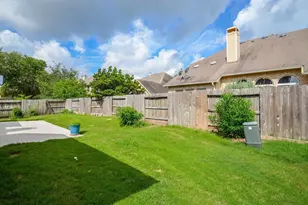 606 Floriencia St, Sugar Land, TX 77479 - Photo 35