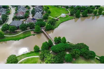 606 Floriencia St, Sugar Land, TX 77479 - Photo 5