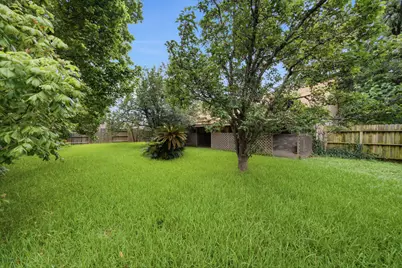 13334 Wells River Drive, Houston, TX 77041 - Photo 19