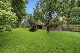 13334 Wells River Dr, Houston, TX 77041 - Photo 19