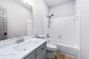 83 S Spiral Vine Cir, The Woodlands, TX 77381 - Photo 13