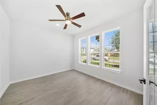 31114 Marlow Mnr Ct, Fulshear, TX 77441 - Photo 5