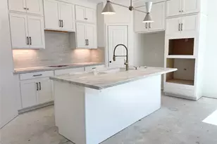 31114 Marlow Mnr Ct, Fulshear, TX 77441 - Photo 7