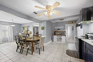 1807 Nashby St, La Marque, TX 77568 - Photo 11