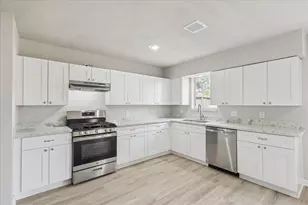 5922 Fontenelle Dr, Houston, TX 77035 - Photo 7