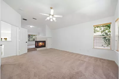 14 Wintercorn Place, The Woodlands, TX 77382 - Photo 23