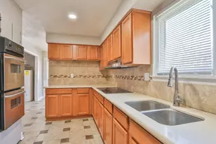 509 Belmont Dr, Friendswood, TX 77546 - Photo 17