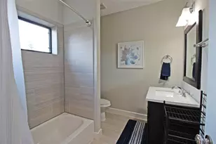 959 Saint Augustine St, Houston, TX 77023 - Photo 9