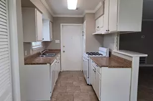 9007 Glen Shadow Dr, Houston, TX 77088 - Photo 7
