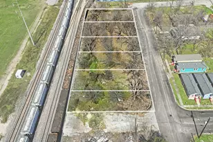 2203 Semmes St, Houston, TX 77026 - Photo 7