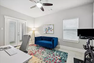 872 Wakefield Dr, Houston, TX 77018 - Photo 9