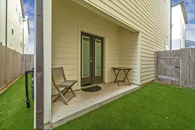 872 Wakefield Drive #C, Houston, TX 77018 - Photo 5