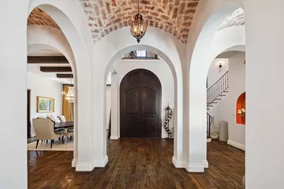 5556 Lynbrook Drive, Houston, TX 77056 - Photo 3