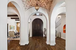 5556 Lynbrook Dr, Houston, TX 77056 - Photo 3