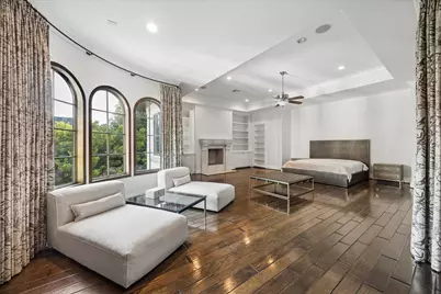 5556 Lynbrook Drive, Houston, TX 77056 - Photo 27
