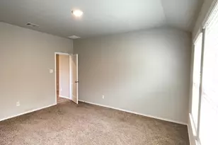 221 Pecos Dr, Huntsville, TX 77340 - Photo 5