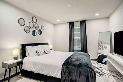 3448 Elgin Street #5, Houston, TX 77004 - Photo 3