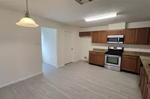 1823 Creegan Park Ct, Houston, TX 77047 - Photo 5