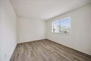 6701 Sands Point Dr, Houston, TX 77074 - Photo 9