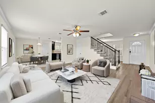 12939 Almeda Crossing Ct, Houston, TX 77048 - Photo 9
