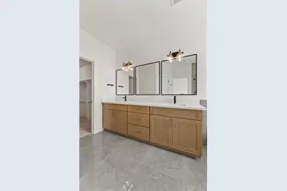 1804 Del Norte #C, Houston, TX 77018 - Photo 17