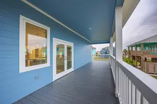3261 Pirates Cove, Crystal Beach, TX 77650 - Photo 21