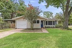 5990 Sallie St, Beaumont, TX 77706 - Photo 3