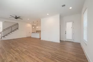 13419 Scott St, Houston, TX 77047 - Photo 7