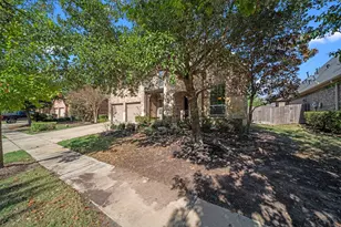 8115 Spreadwing St, Conroe, TX 77385 - Photo 3