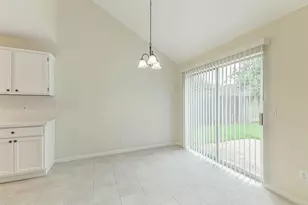 6026 Dyer Brook Dr, Houston, TX 77041 - Photo 11