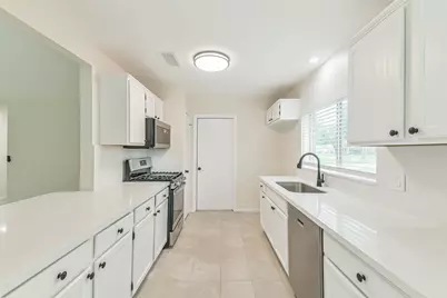 6026 Dyer Brook Drive, Houston, TX 77041 - Photo 13