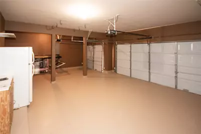 14606 Wildwood Springs Lane, Houston, TX 77044 - Photo 35