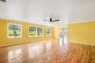 110 W Sierra Cir, San Marcos, TX 78666 - Photo 5