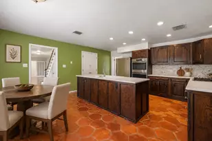 110 W Sierra Cir, San Marcos, TX 78666 - Photo 11