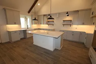 12025 Willow Wy Ave, Mont Belvieu, TX 77535 - Photo 5