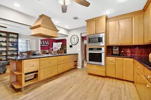 3752 Wroxton Rd, Houston, TX 77005 - Photo 13