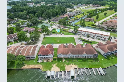 16 Regency Point, Conroe, TX 77356 - Photo 47