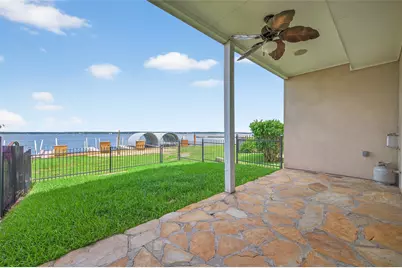 16 Regency Point, Conroe, TX 77356 - Photo 41