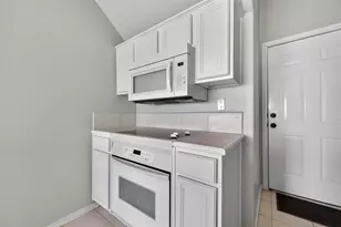 16 Regency Pt, Conroe, TX 77356 - Photo 17