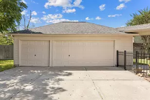 3302 Indian Summer Ct, Friendswood, TX 77546 - Photo 37
