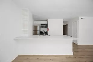 2218 Hazard St, Houston, TX 77019 - Photo 5