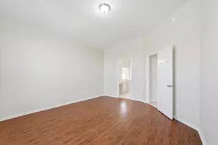 10807 Mockernut St, Baytown, TX 77523 - Photo 5