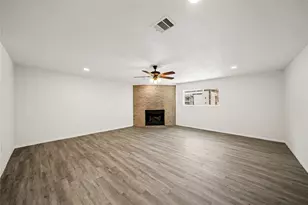 3214 Brea Crest St, Houston, TX 77093 - Photo 9