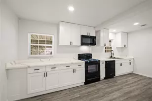 3214 Brea Crest St, Houston, TX 77093 - Photo 11