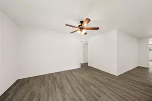 3214 Brea Crest St, Houston, TX 77093 - Photo 3