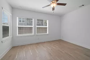 5230 Big Dipper Dr, Iowa Colony, TX 77583 - Photo 7