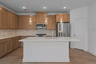 5230 Big Dipper Dr, Iowa Colony, TX 77583 - Photo 5